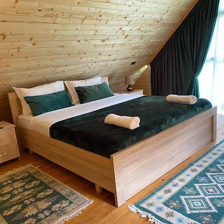 Guesthouse Demushi วัลโบเนอ ภายนอก รูปภาพ