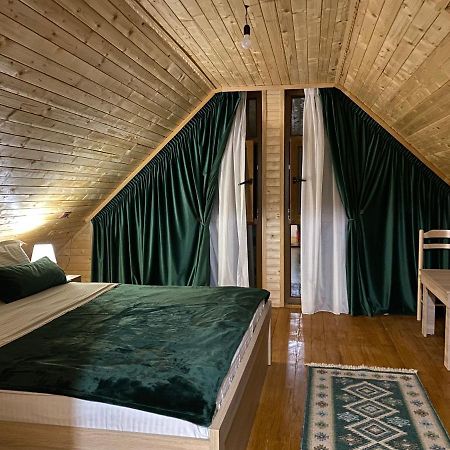 Guesthouse Demushi วัลโบเนอ ภายนอก รูปภาพ