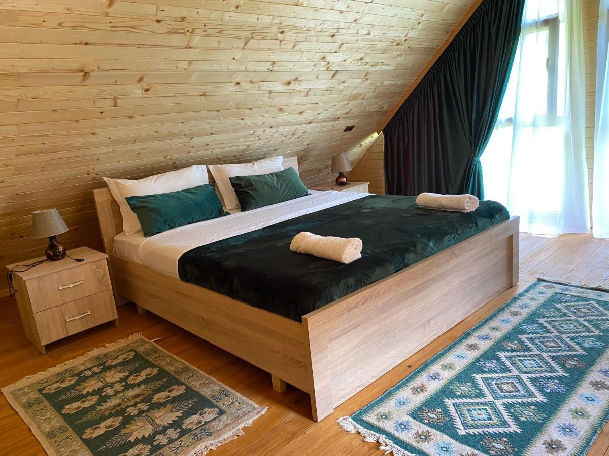 Guesthouse Demushi วัลโบเนอ ภายนอก รูปภาพ