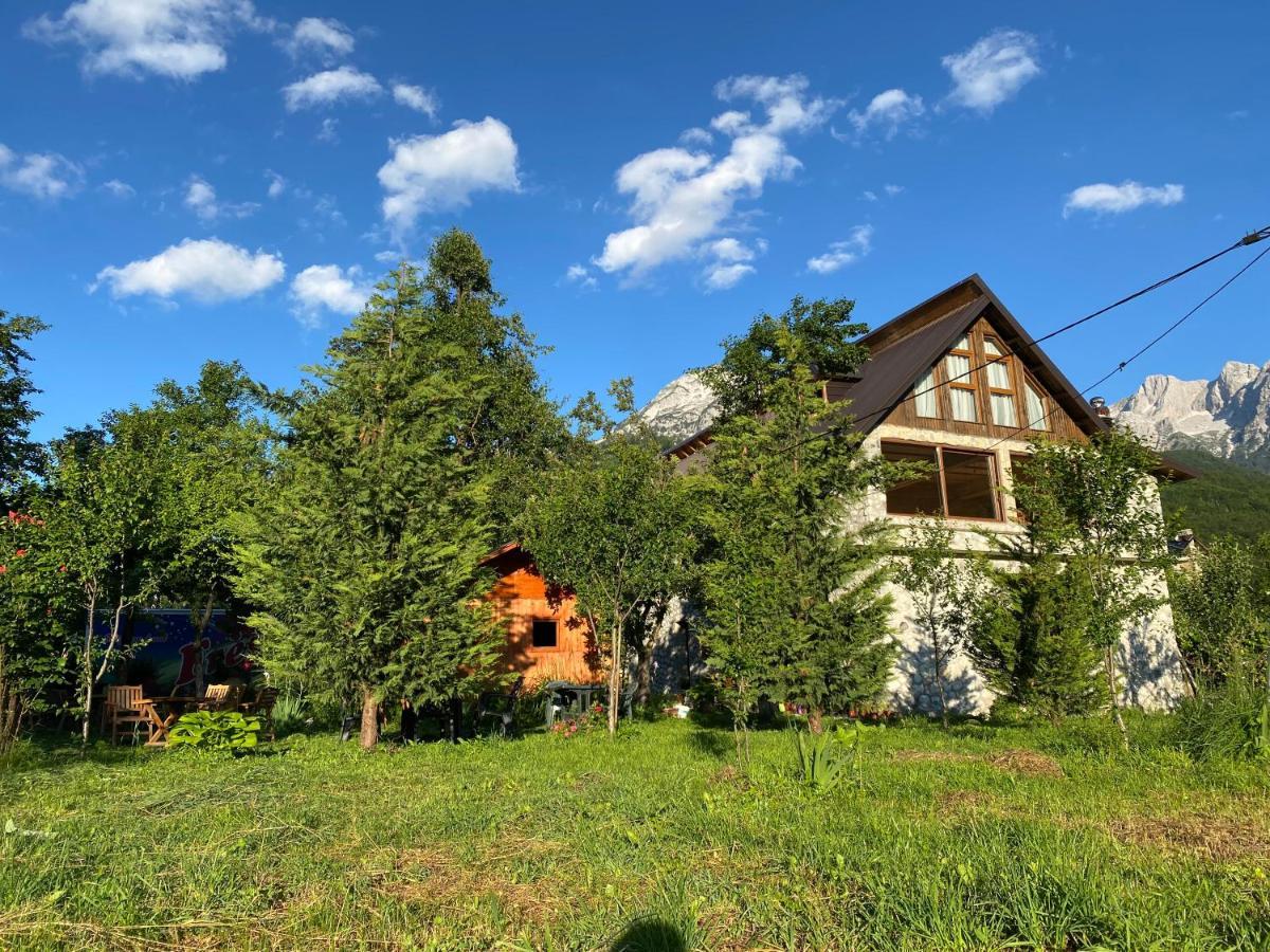 Guesthouse Demushi วัลโบเนอ ภายนอก รูปภาพ